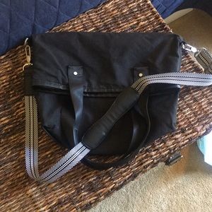 Lululemon tote or crossbody
